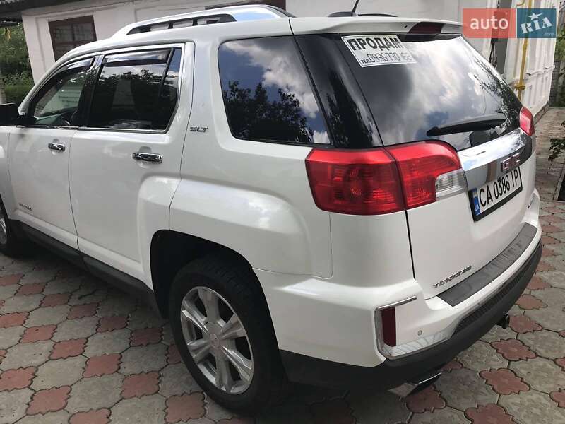 Позашляховик / Кросовер GMC Terrain 2016 в Звенигородці