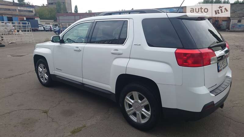 Внедорожник / Кроссовер GMC Terrain 2015 в Киеве фото 12 Внедорожник / Кроссовер GMC Terrain 2015 в Киеве