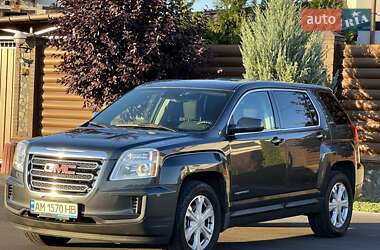 Внедорожник / Кроссовер GMC Terrain 2017 в 