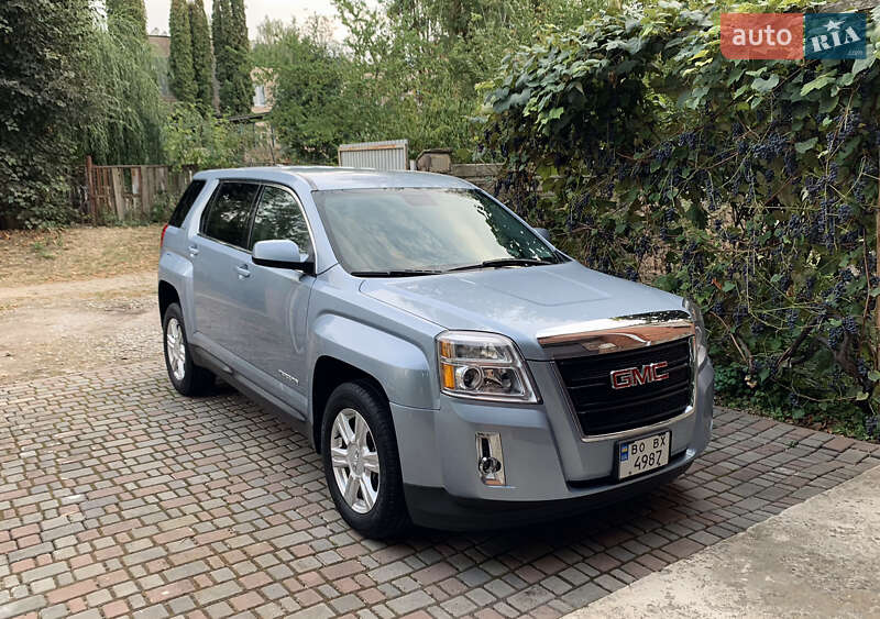 Позашляховик / Кросовер GMC Terrain 2015 в Чорткові