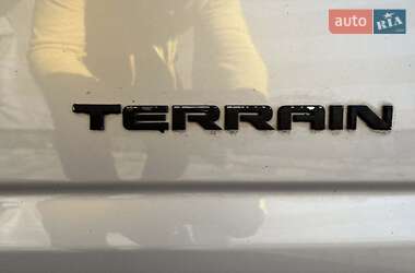 Внедорожник / Кроссовер GMC Terrain 2017 в 