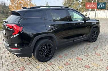 Внедорожник / Кроссовер GMC Terrain 2018 в 