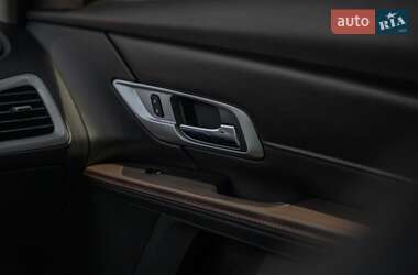 Внедорожник / Кроссовер GMC Terrain 2014 в 
