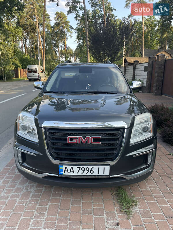 Внедорожник / Кроссовер GMC Terrain 2017 в 