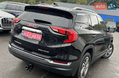 Внедорожник / Кроссовер GMC Terrain 2018 в 