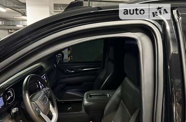 Внедорожник / Кроссовер GMC Yukon 2021 в 