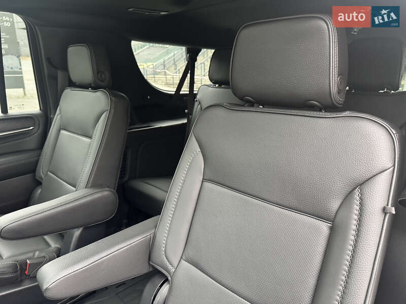 Внедорожник / Кроссовер GMC Yukon 2022 в Киеве