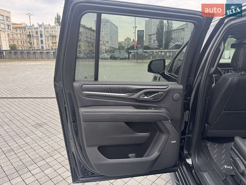 Внедорожник / Кроссовер GMC Yukon 2022 в Киеве