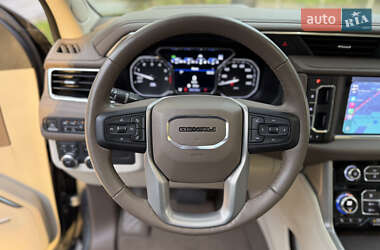 Позашляховик / Кросовер GMC Yukon 2021 в 