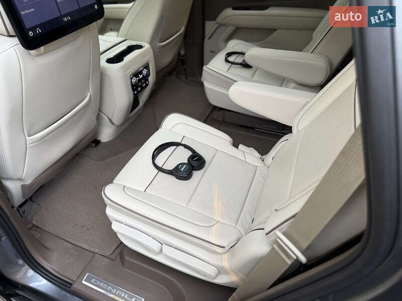 Внедорожник / Кроссовер GMC Yukon 2021 в Львове