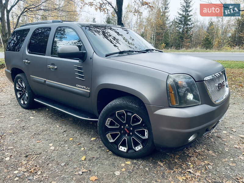 Внедорожник / Кроссовер GMC Yukon 2006 в Ивано-Франковске фото 15 Внедорожник / Кроссовер GMC Yukon 2006 в Ивано-Франковске