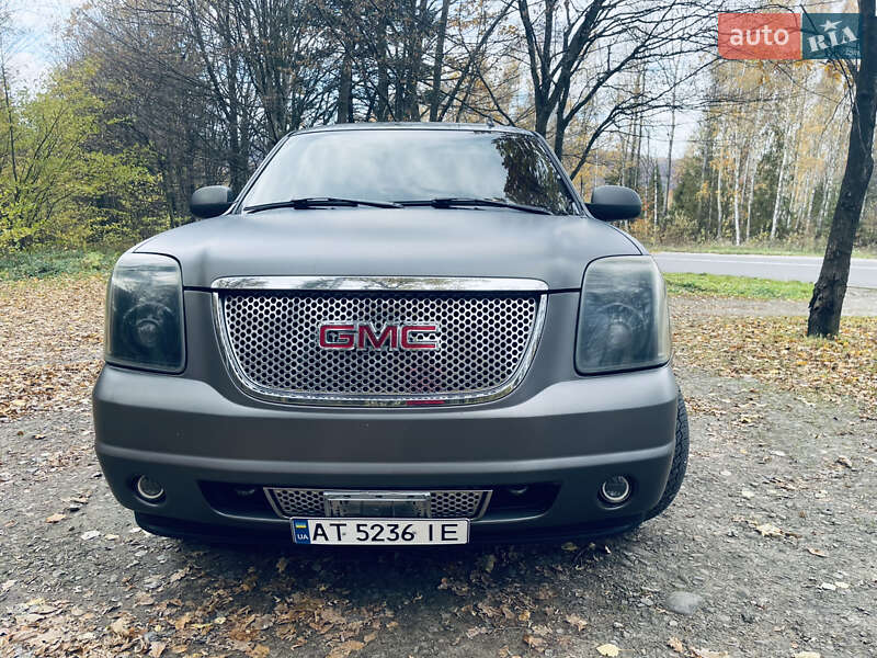 Внедорожник / Кроссовер GMC Yukon 2006 в Ивано-Франковске фото 31 Внедорожник / Кроссовер GMC Yukon 2006 в Ивано-Франковске