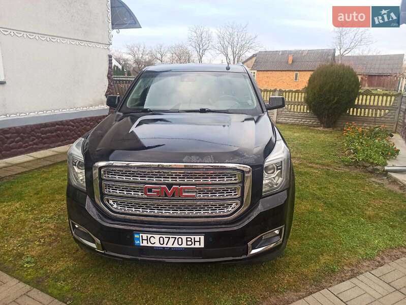 Позашляховик / Кросовер GMC Yukon 2017 в Стрию