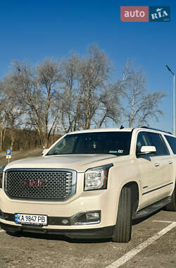 Внедорожник / Кроссовер GMC Yukon 2014 в Киеве