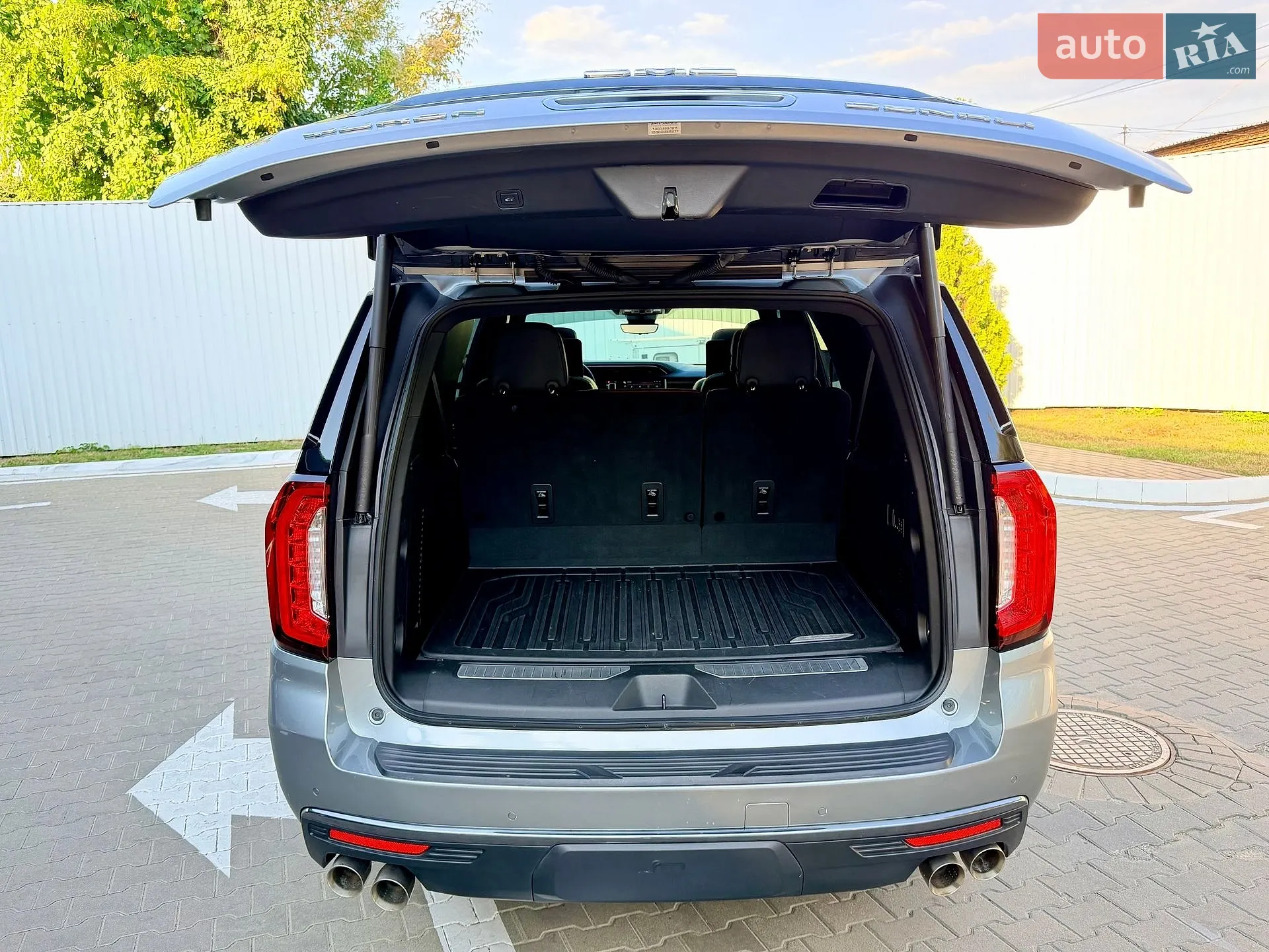 2023 GMC Yukon - мініатюра 23