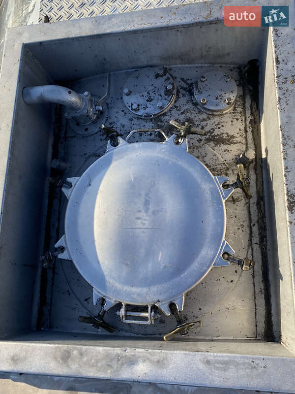 Цистерна полуприцеп GOFA TSA 1994 в Одессе