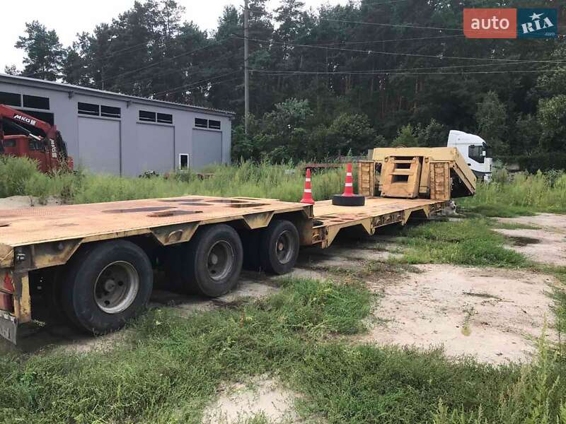 Низкорамная платформа Goldhofer STZ 1995 в Киеве фото Низкорамная платформа Goldhofer STZ 1995 в Киеве