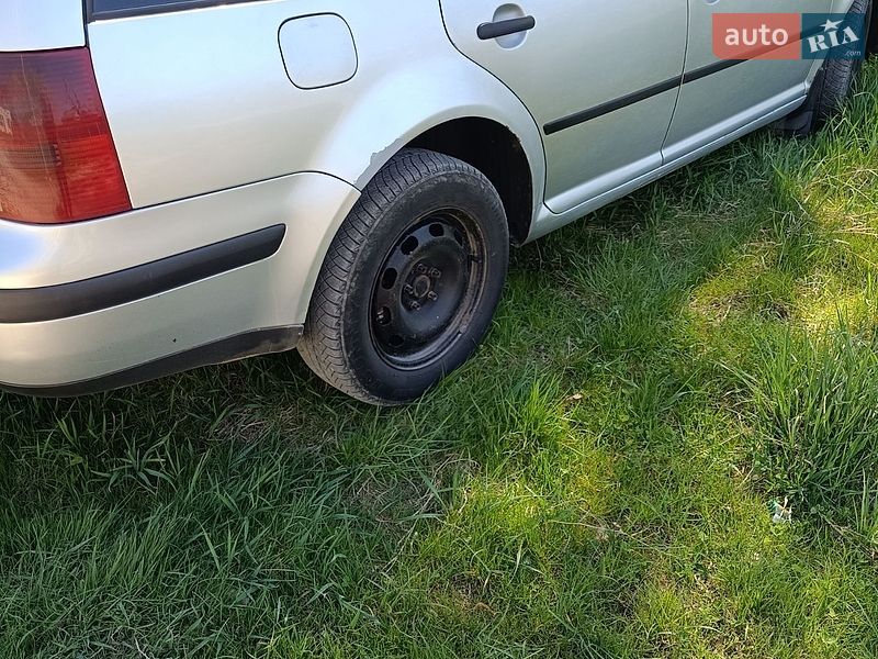 Универсал Golf Car Marshell 2000 в Надворной