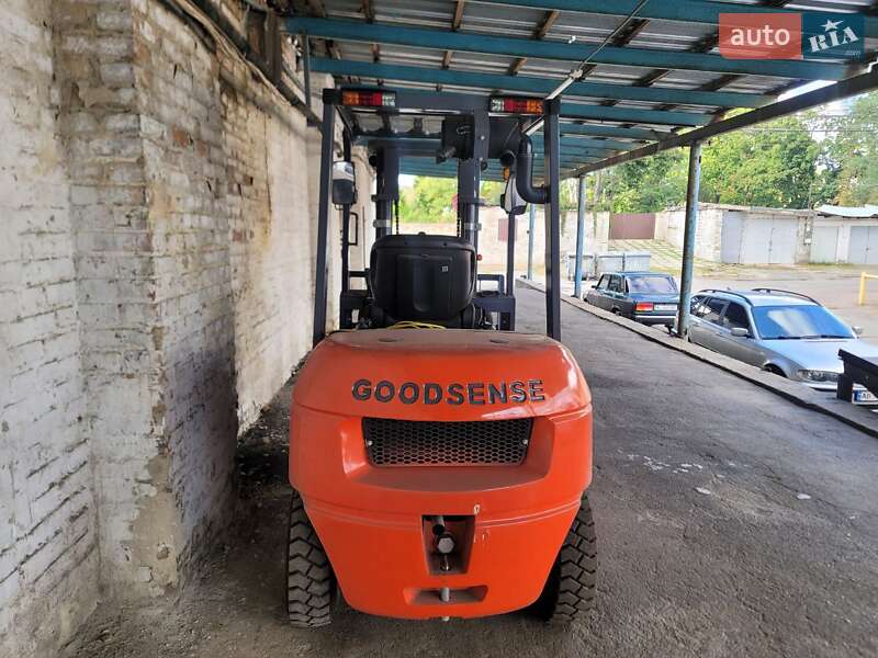 Фронтальный погрузчик Goodsense FD 2024 в Киеве
