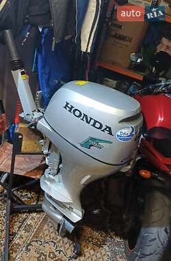 Лодка GRAND C 360 2007 в 