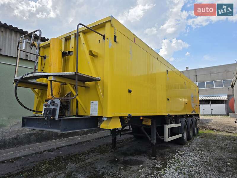 Самосвал полуприцеп GRAS GS 2008 в Тернополе