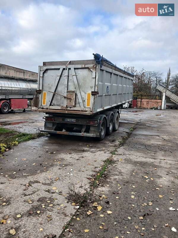 Зерновоз - напівпричіп GRAS GS 2006 в Миколаєві