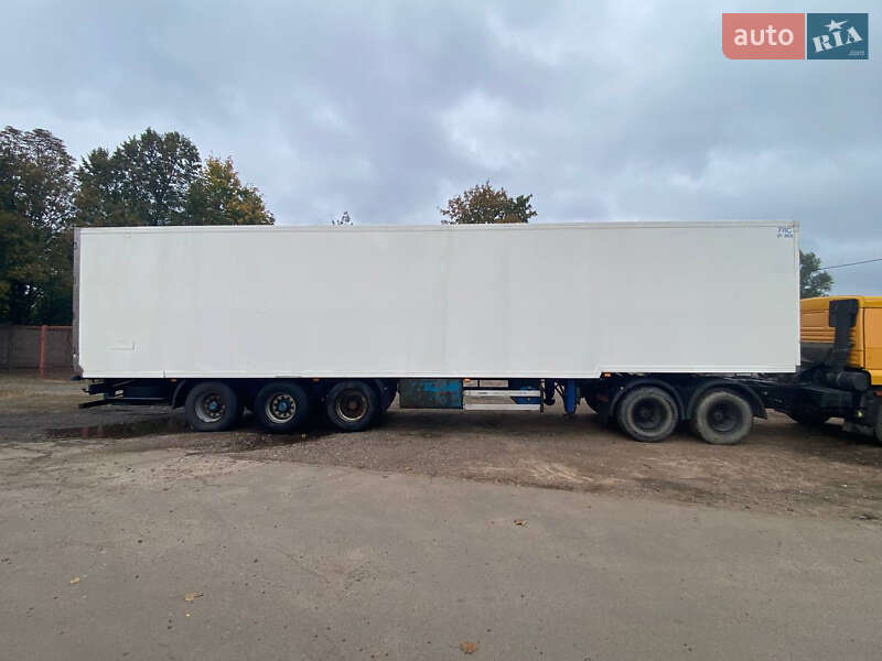 Рефрижератор Gray Adams GA3FL 2000 в Чернигове