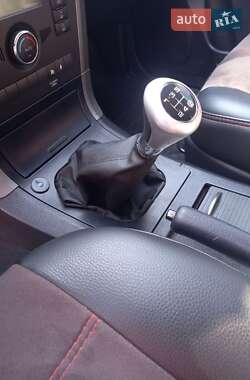 Внедорожник / Кроссовер Great Wall Haval H3 2012 в 