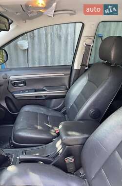 Позашляховик / Кросовер Great Wall Haval H5 2012 в 