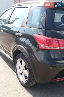 Позашляховик / Кросовер Great Wall Haval M4 2014 в 