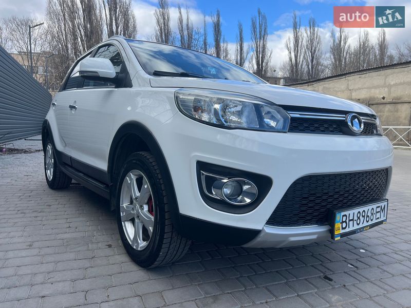 Внедорожник / Кроссовер Great Wall Haval M4 2014 в Одессе
