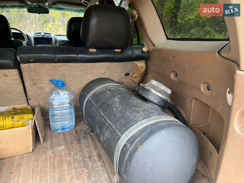 Внедорожник / Кроссовер Great Wall Hover 2006 в Корце