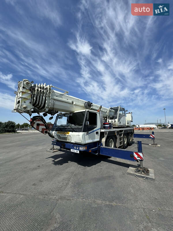 Автокран Grove GMK 2009 в Черноморске