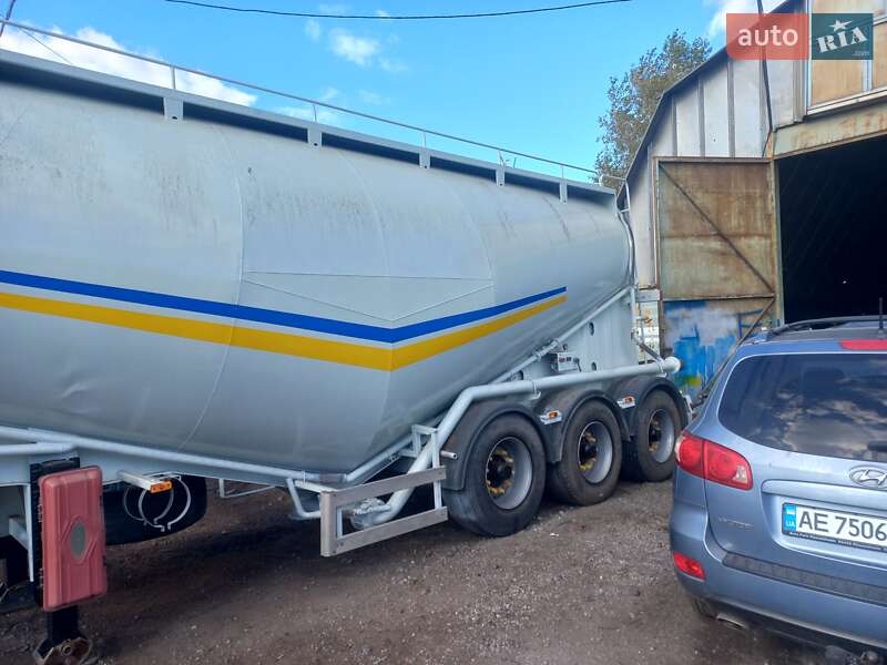 Цементовоз Guven Makina Millenium 2014 в Днепре