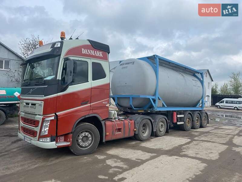 Цистерна полуприцеп H&W 0800 2008 в Одессе