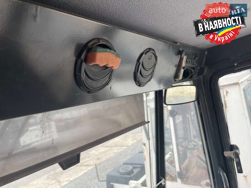 Дорожній каток Hamm DV 90VO 2006 в Києві