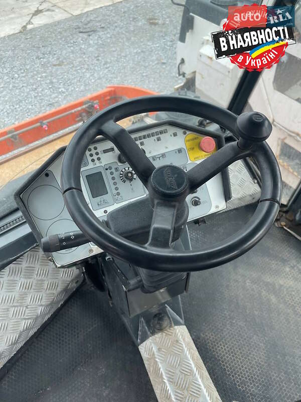 Дорожній каток Hamm DV 90VO 2006 в Києві