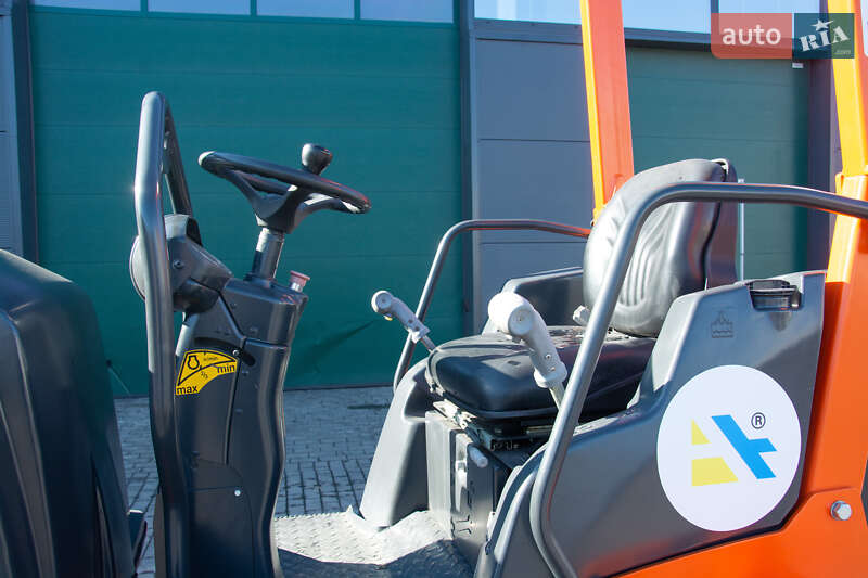 Дорожный каток Hamm HD 12 2010 в Житомире