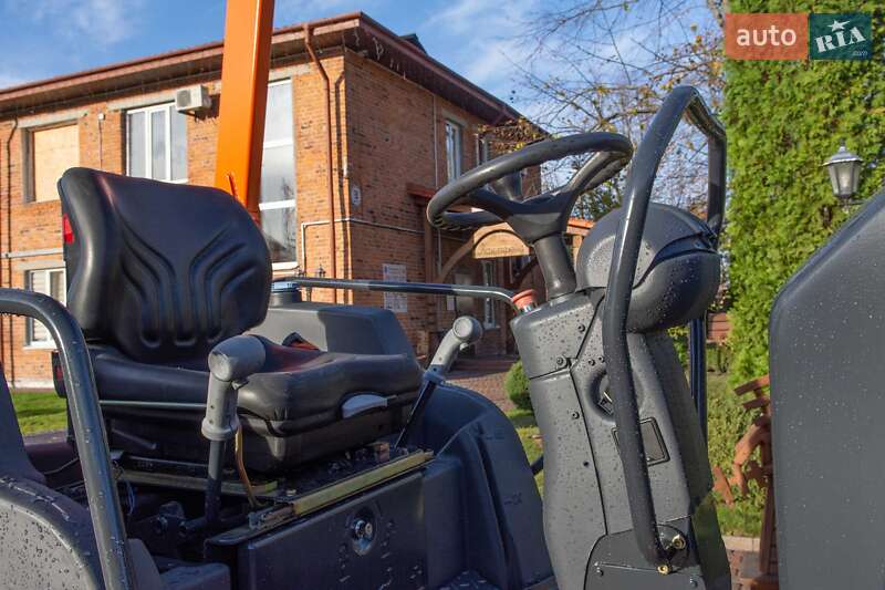 Дорожный каток Hamm HD 13 2016 в Житомире фото 5 Дорожный каток Hamm HD 13 2016 в Житомире