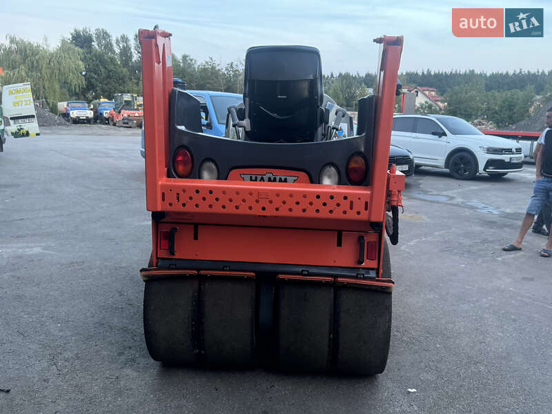 Дорожный каток Hamm HD 13 2012 в Киеве