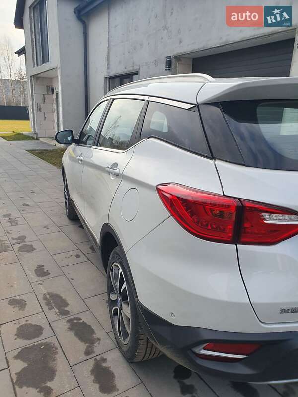 Позашляховик / Кросовер Hanteng X5 2018 в Вараші фото 22 Позашляховик / Кросовер Hanteng X5 2018 в Вараші