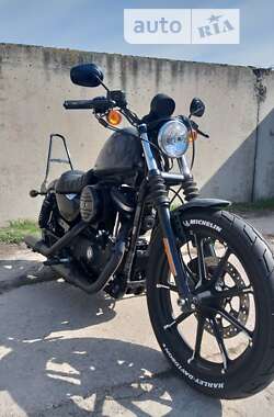 Мотоцикл Круизер Harley-Davidson 883 Iron 2022 в Чернигове