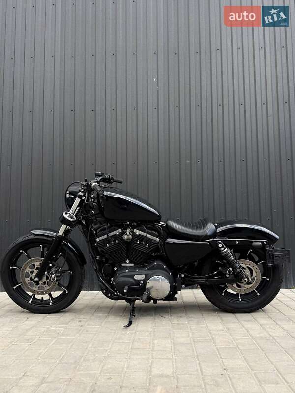 Мотоцикл Круізер Harley-Davidson 883 Iron 2022 в Одесі