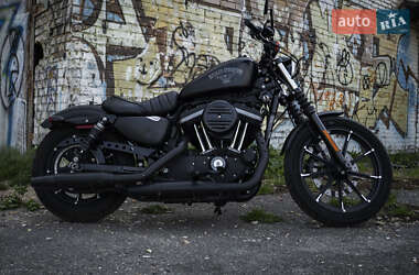 Мотоцикл Круизер Harley-Davidson 883 Iron 2017 в 