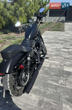 Боббер Harley-Davidson 883 Iron 2019 в 