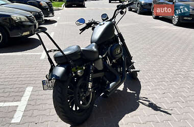 Мотоцикл Классик Harley-Davidson 883 Iron 2014 в 