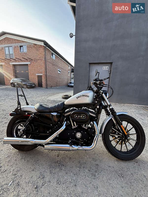 Harley-Davidson 883 Iron 2015