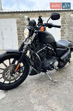 Мотоцикл Без обтекателей (Naked bike) Harley-Davidson 883 Iron 2013 в 