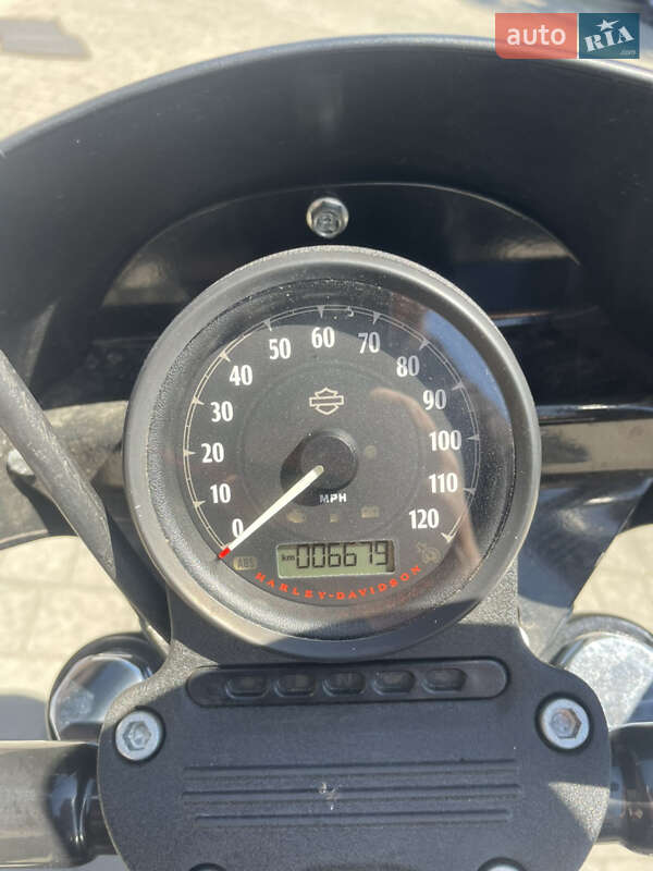 Мотоцикл Круизер Harley-Davidson 883 Iron 2019 в Ивано-Франковске фото 11 Мотоцикл Круизер Harley-Davidson 883 Iron 2019 в Ивано-Франковске