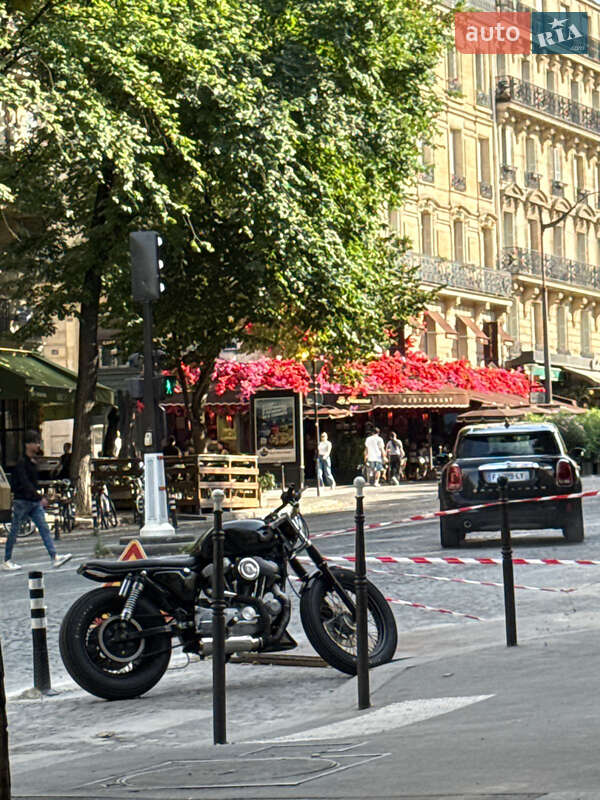 Мотоцикл Без обтікачів (Naked bike) Harley-Davidson 883 Iron 2000 в Славуті